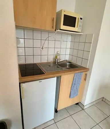 Apartment Magnifique Studio Tout Equipe + Parking / 21