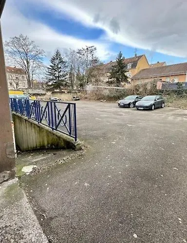 Magnifique Studio Tout Equipe + Parking / 21 Mülhausen